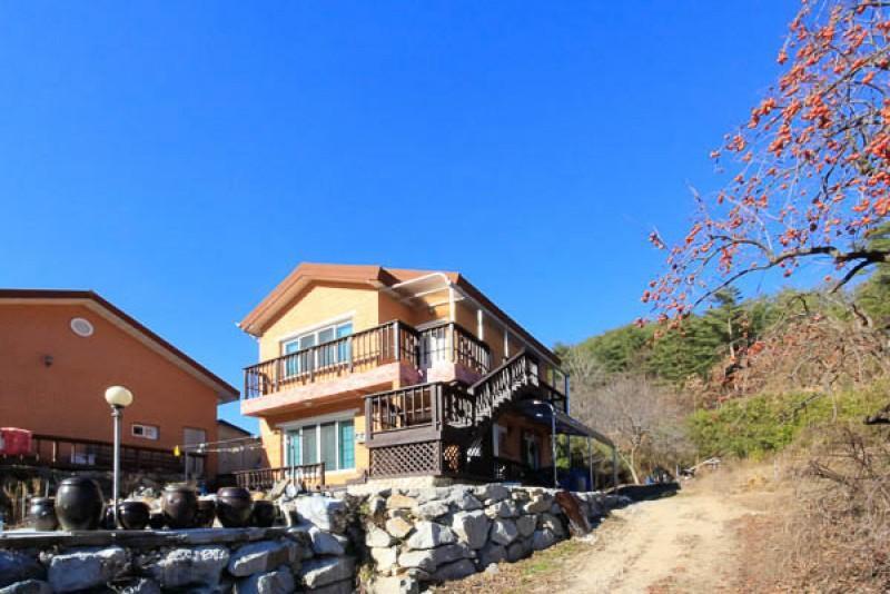 울진 호반펜션 (Uljin Hoban Pension)