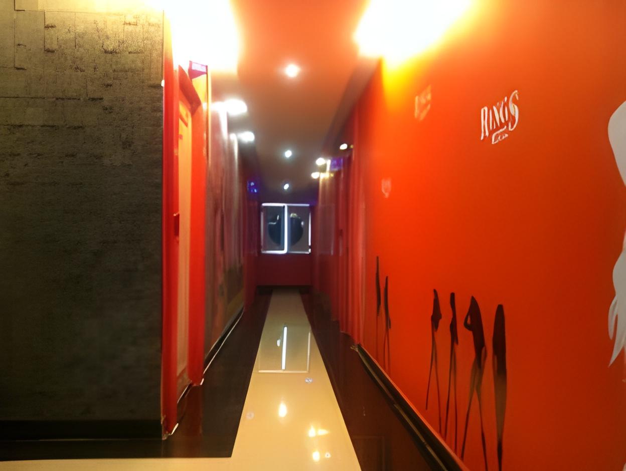 반지 모텔 (Rings Motel)