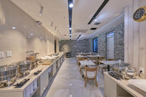 두바이 호텔 (Dubai Hotel (Korea Quality))