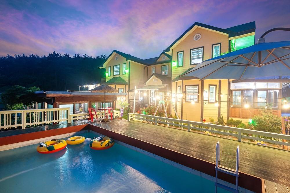 태안 씨송펜션 (Taean seesong pension)