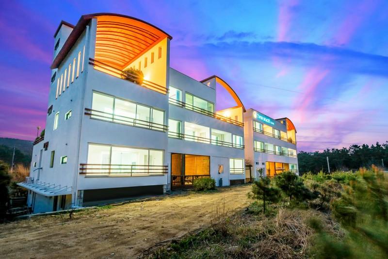 양양 트윈비치펜션 (Yangyang Twin Beach Pension)