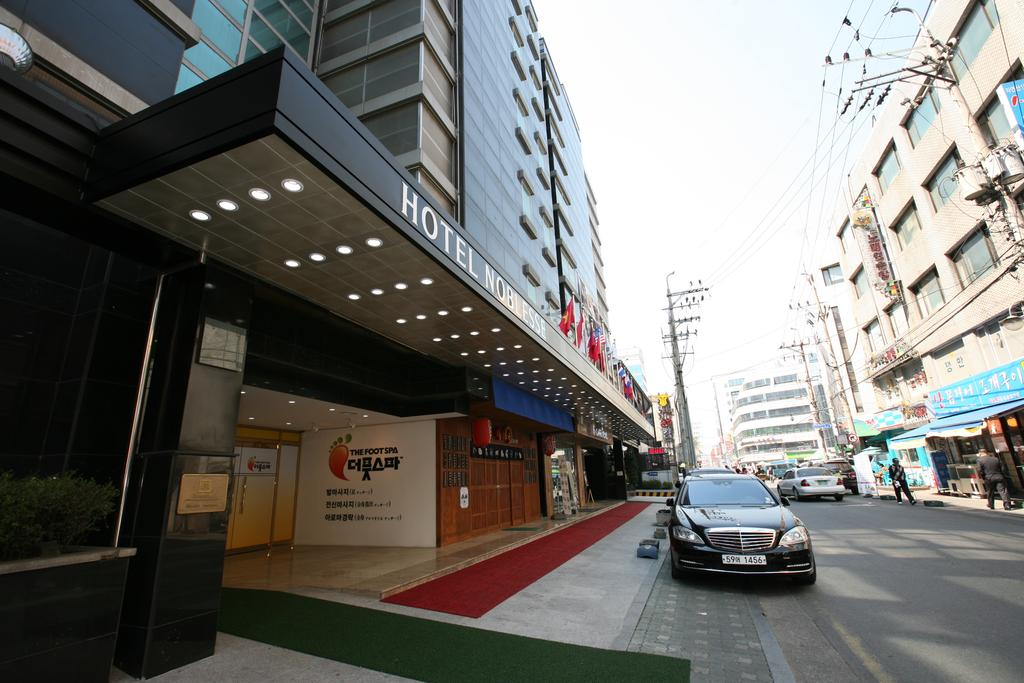 Noblesse Hotel