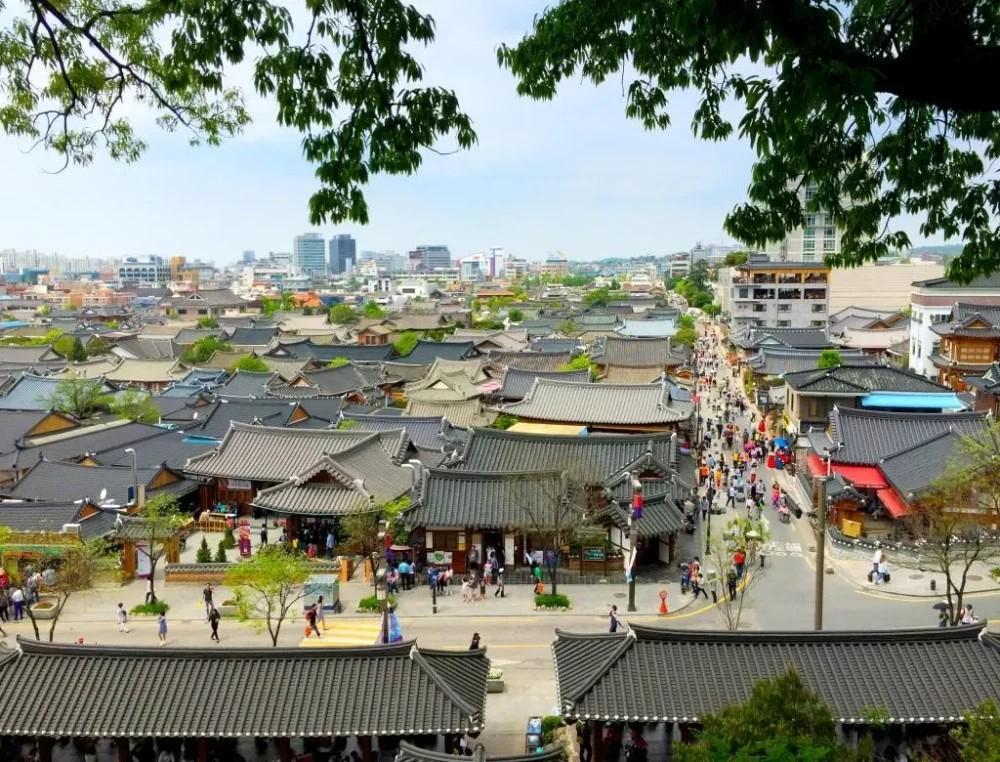 전주 한옥 산민재 펜션 (Jeonju Hanok Sanminjae Pension)