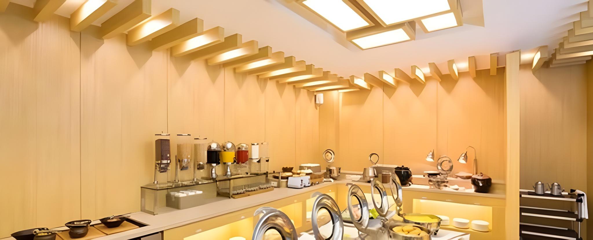 엘디스 리젠트 호텔 (Eldis Regent Hotel)