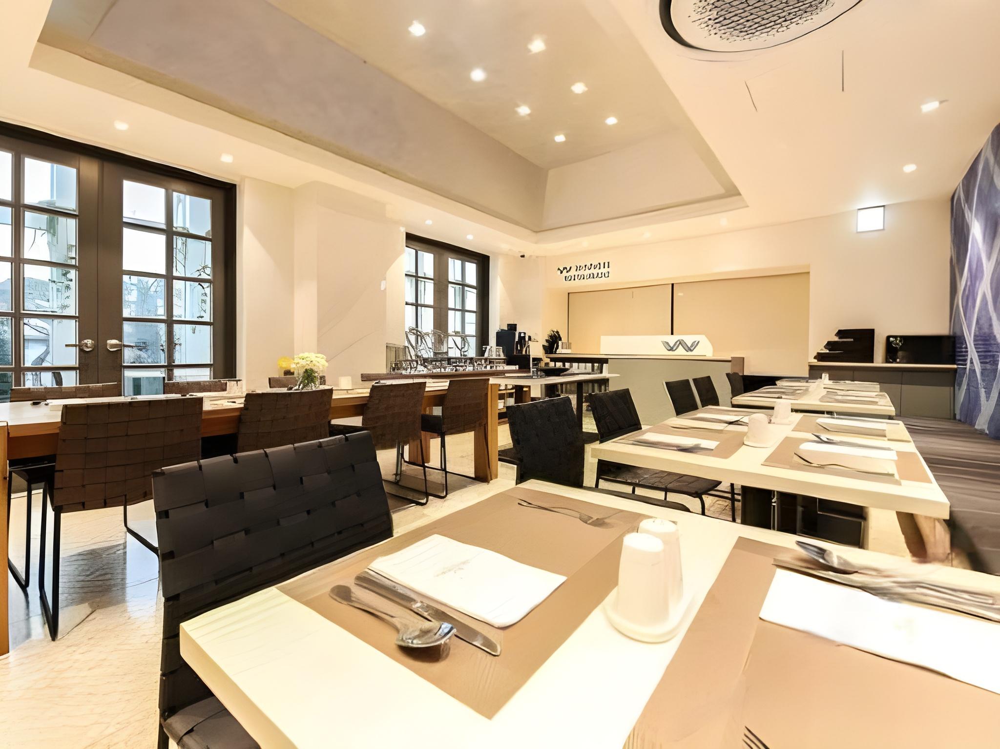 위너스 호텔 (Winners Hotel)