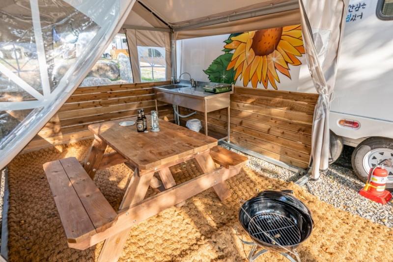 구례 지리산포레스트카라반파크 (Gurye Jirisan Forest Caravan Park)