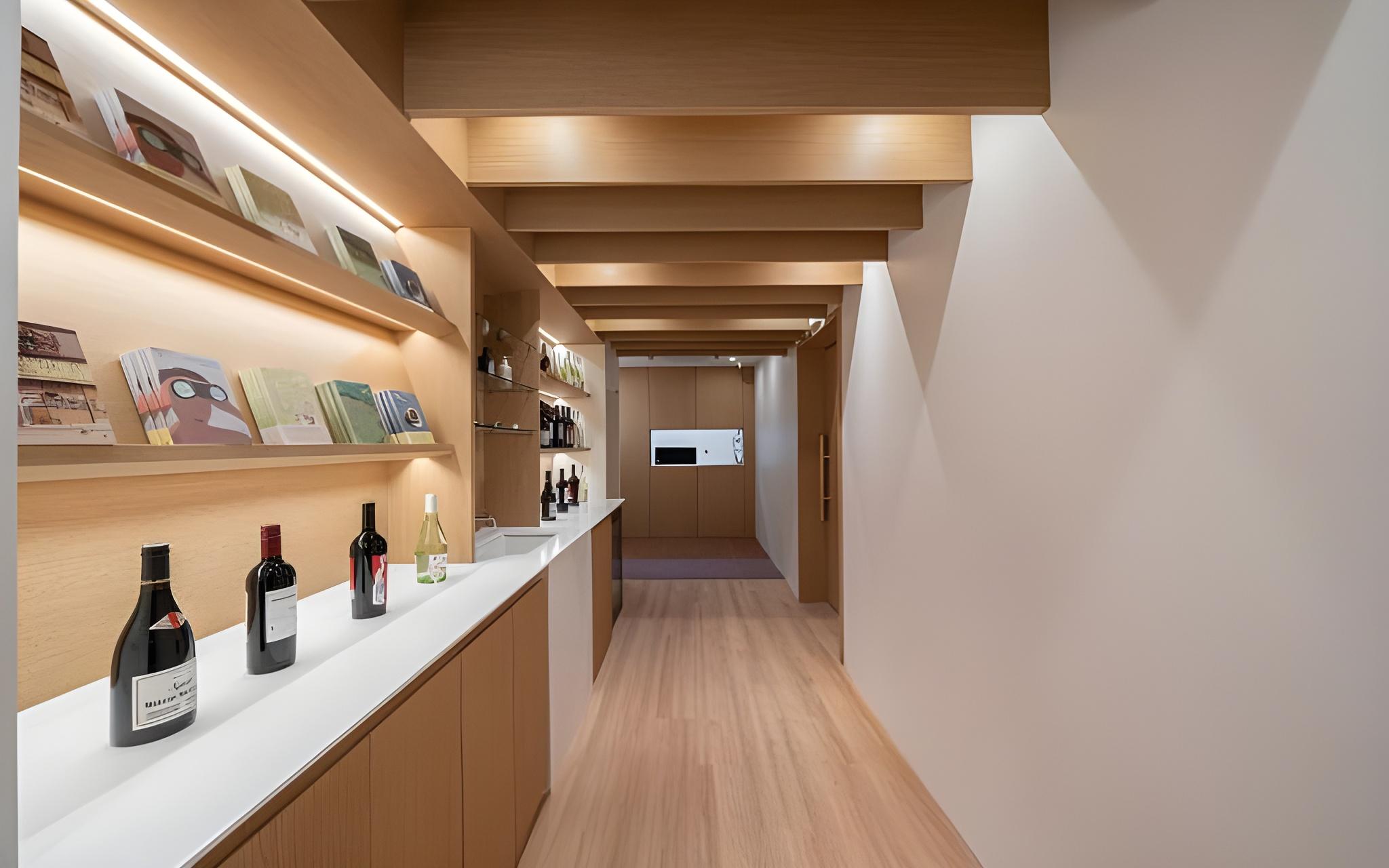 더휴식 아늑호텔 청주우암 1호점 (The Hyoosik Aank Hotel Cheongju Uam 1st Branch)