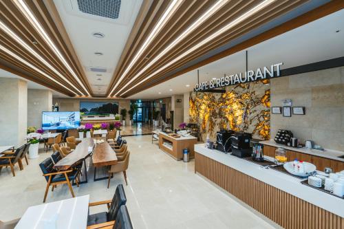 동호 비치 호텔 (Dongho Beach Hotel)