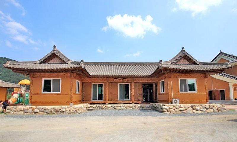 양양 금풀애펜션 (Yangyang Gold Poolae Pension)