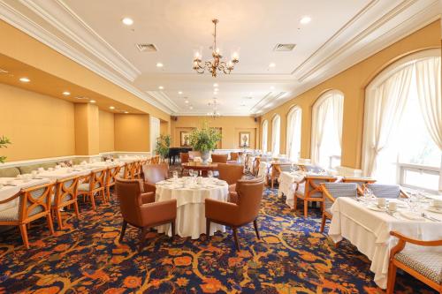 라비돌 호텔 앤 리조트, 트레이드마크 컬렉션 바이 윈덤 (La Vie Dor Hotel and Resort, Trademark Collection by Wyndham)