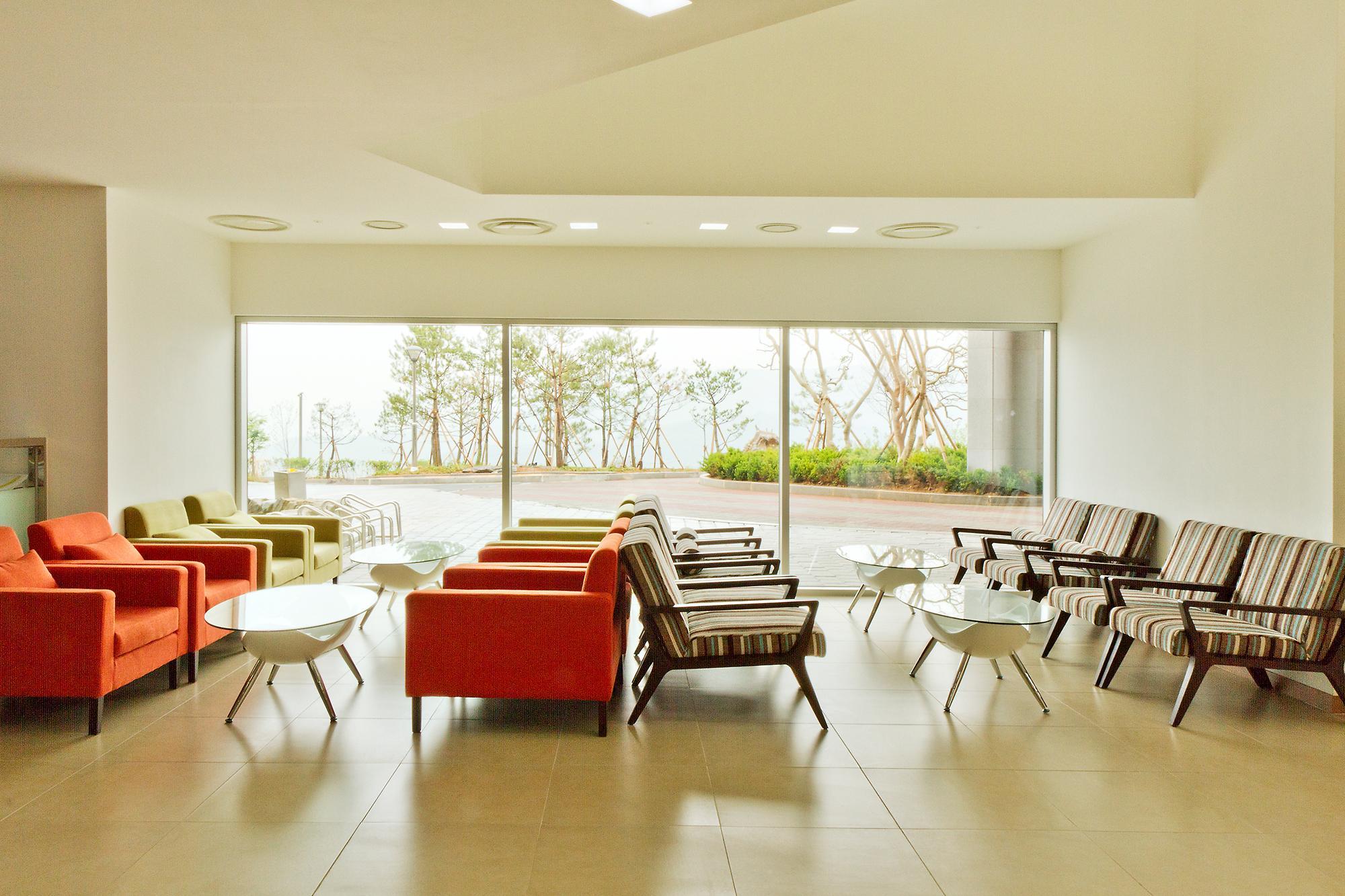 문경새재 리조트 (Mungyeong saejae Resort)