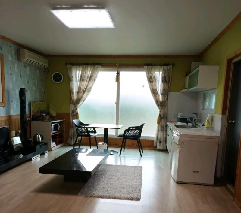 청주 옥화자연담은펜션 (Cheongju Okhwa Nature Dameun Pension)