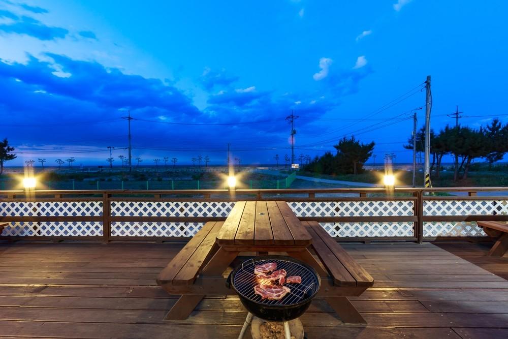 Yangyang Sunrising Seaside Pension