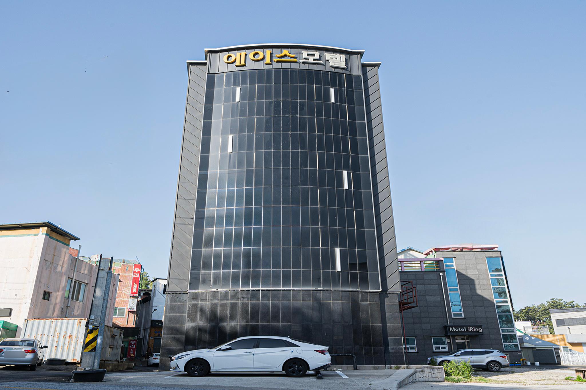 울진 에이스 (Uljin Ace)