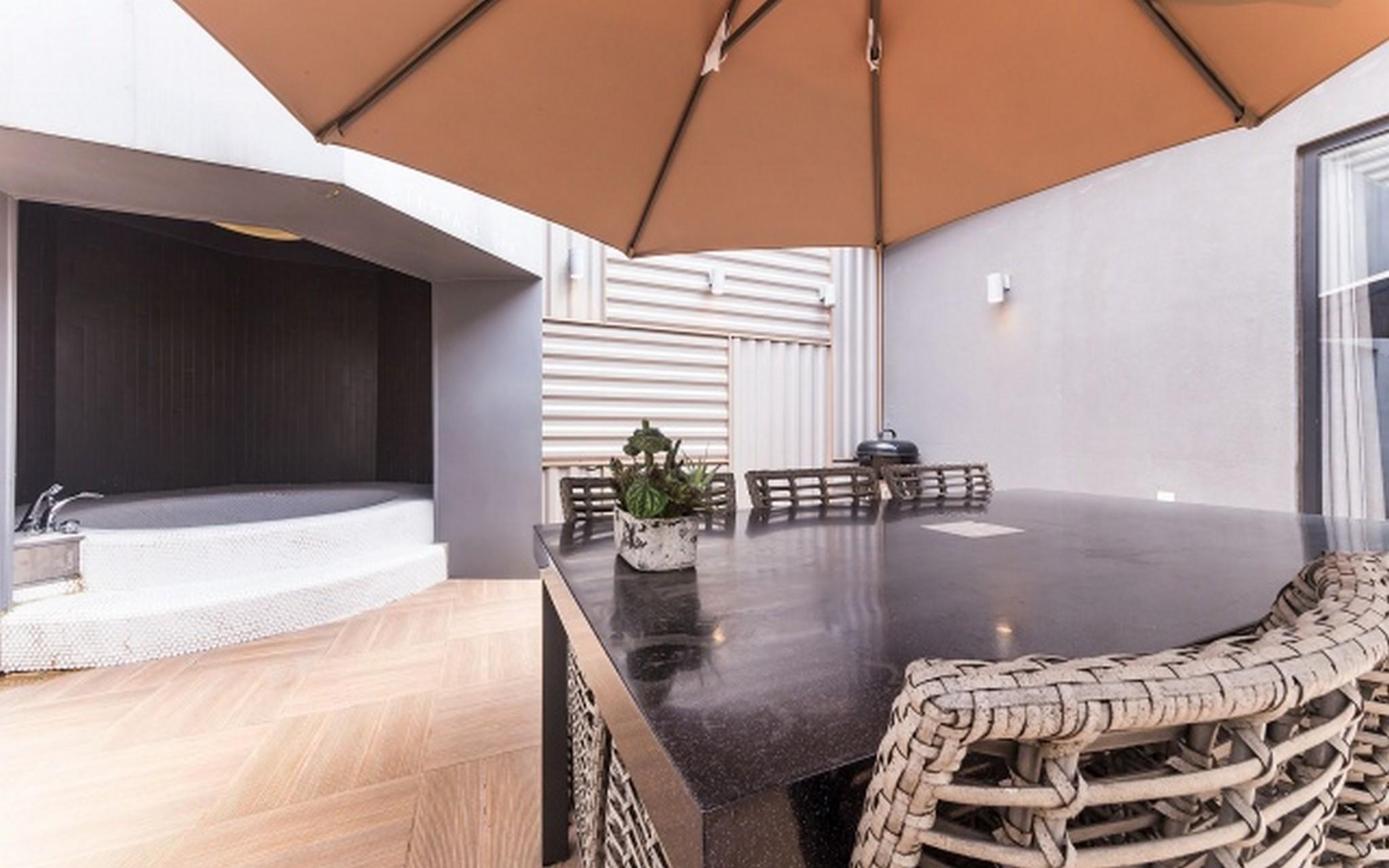 용인 아미 부띠끄 (Yongin Army Boutique)