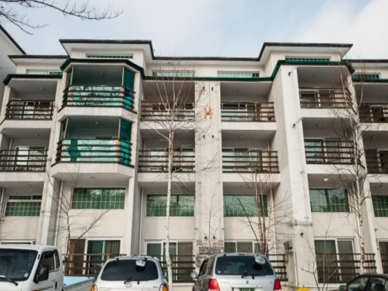 이스턴 파크 리조트 (Eastern Park Resort)