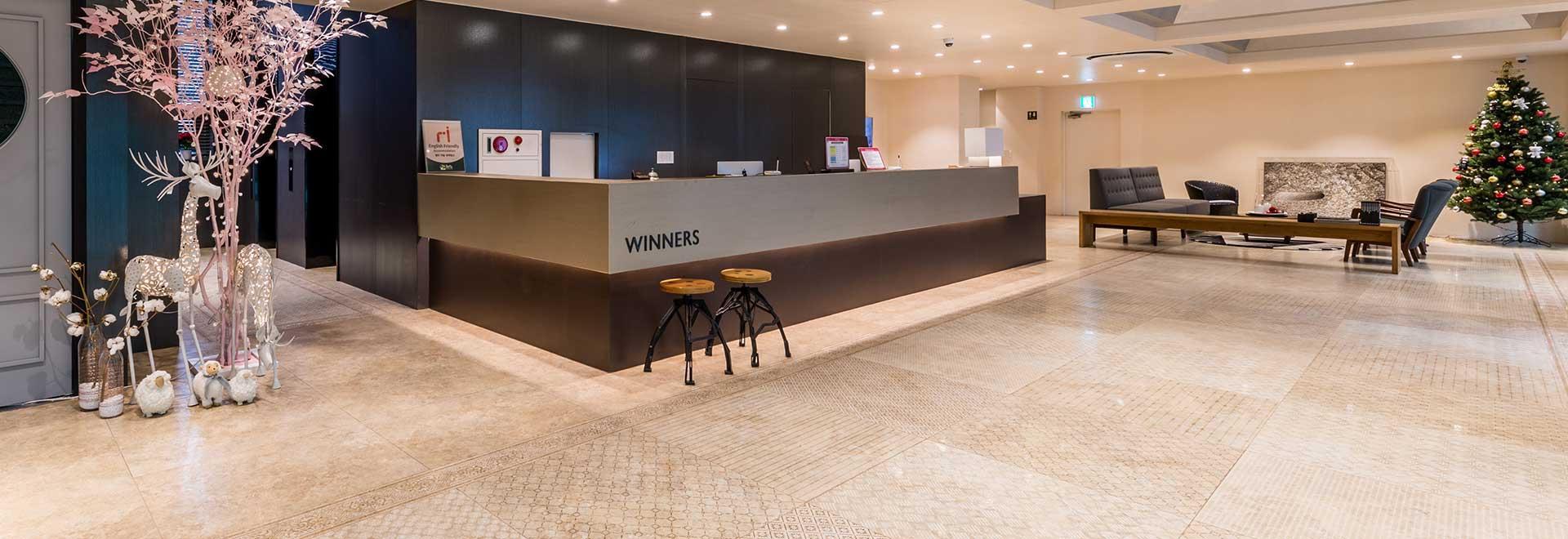 위너스 호텔 (Winners Hotel)