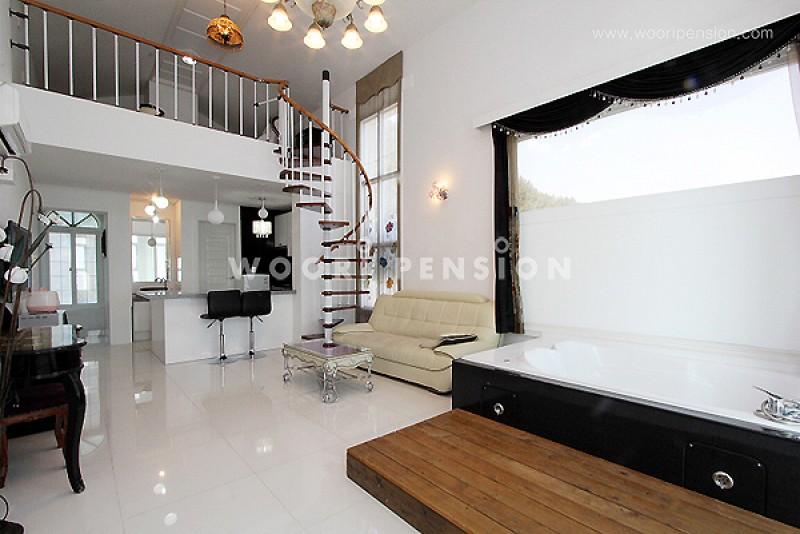 영덕 씨 앤 스파 펜션 (Youngduk Sea & Spa Pension)