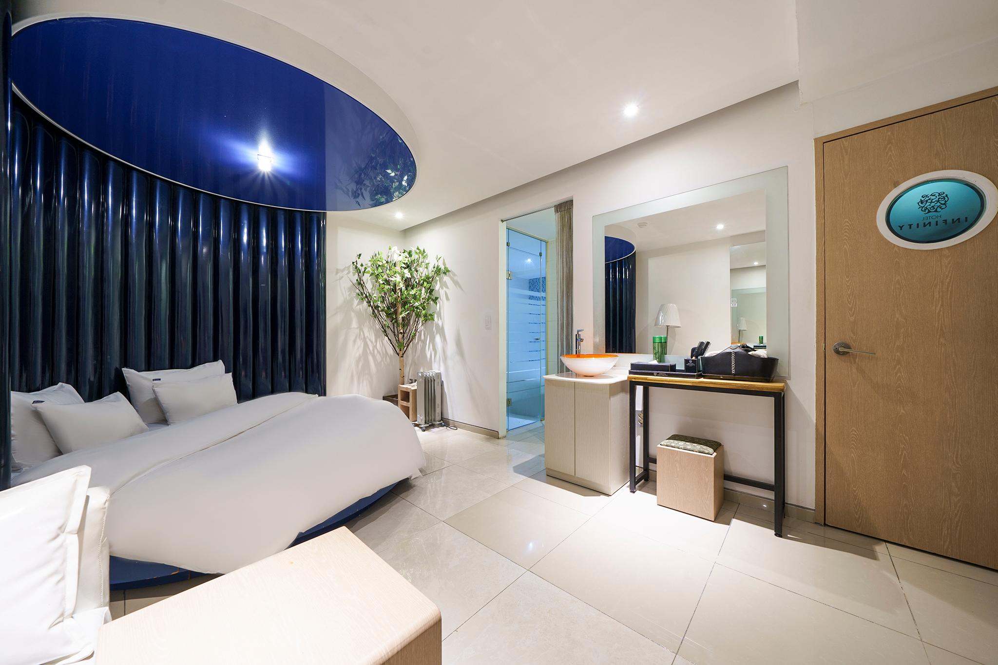 인피니티호텔 (Infinity Hotel)