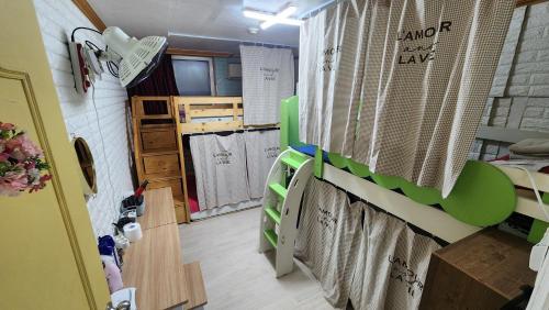 대전 게스트하우스 하늘정원 (Daejeon Guesthouse Sky Garden)