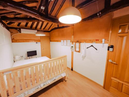 꽃밭 정원이 예쁜집 좋은 날 (Beautiful Garden Fine Day House)