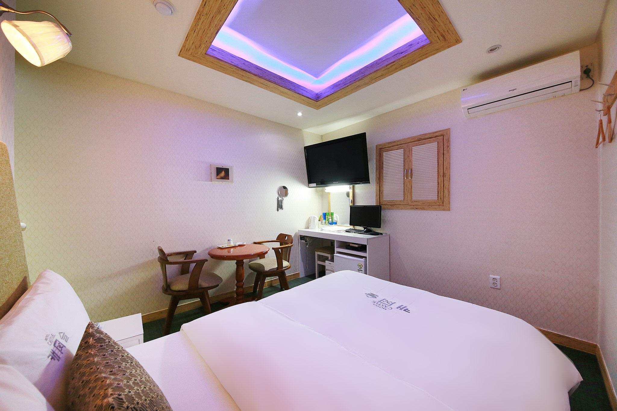 성남 캐슬 (Seongnam Castle)