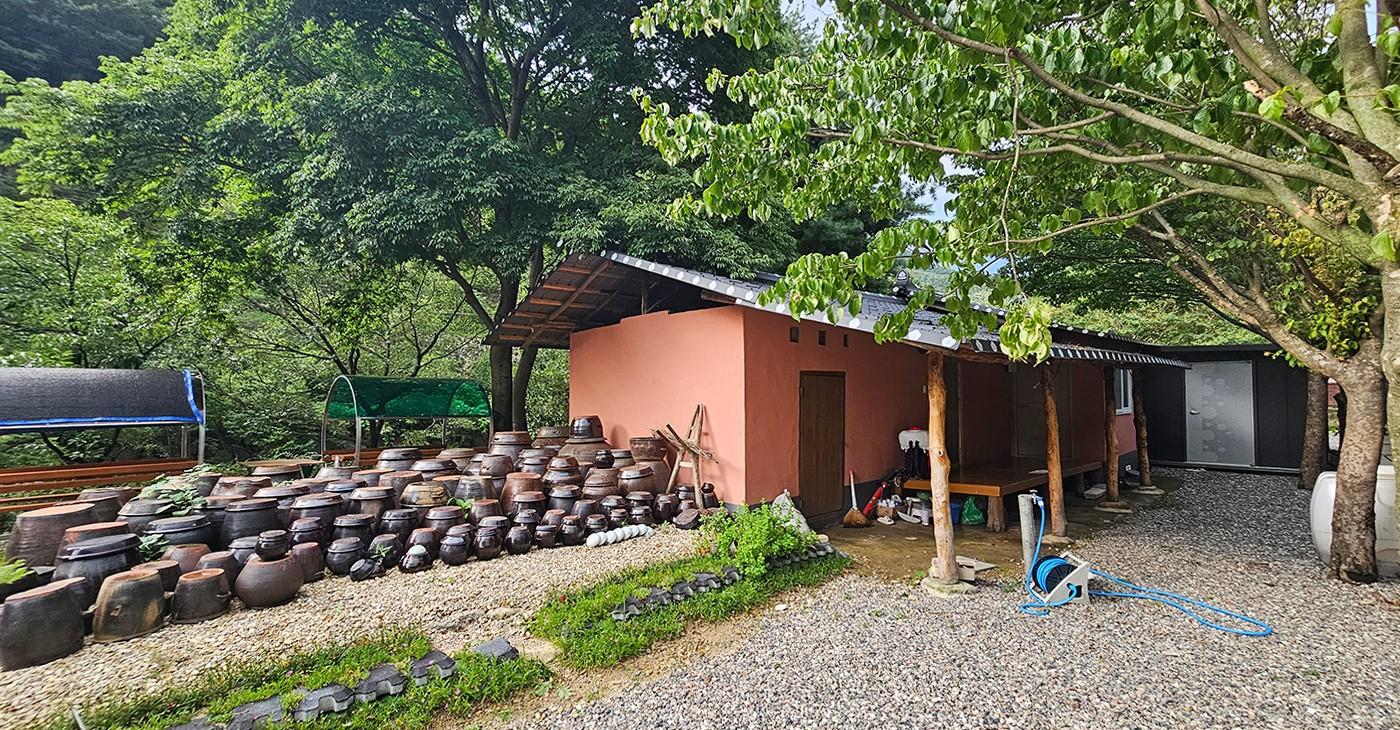 완주 더휴 캠핑장 앤 카페 (Wanju The Hue Campground N Cafe)