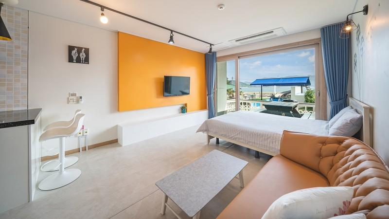 여수 카르페디엠펜션 (Yeosu Carpe Diem Pension)