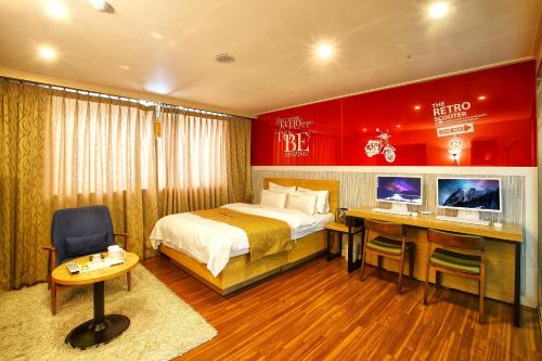 스마일 호텔 (Smile Hotel)