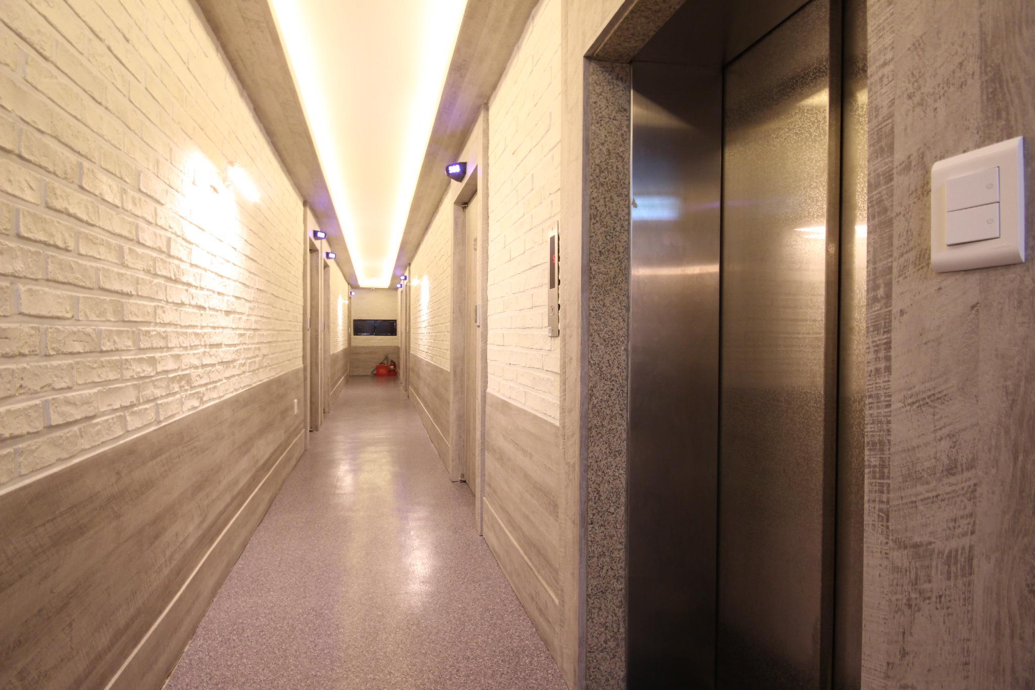 구미 원평동 호텔 헤븐제스 (Gumi Wonpyeong-dong Hotel Heaven Jess)