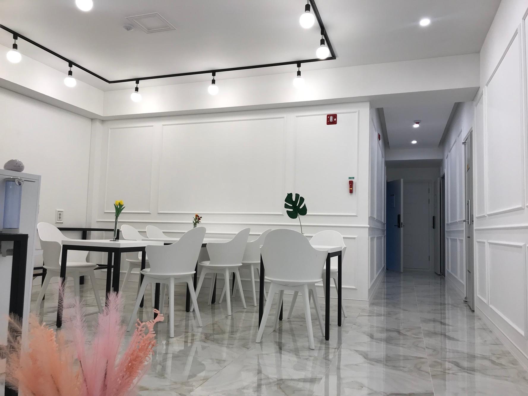 낭만 게스트하우스 & 호스텔 (Nangman Guesthouse & Hostel)