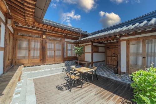 오직 한팀만 사용하는 서울 전통 한옥 JNPstay (오직 한팀만 사용하는 서울 전통 한옥 JNPstay)