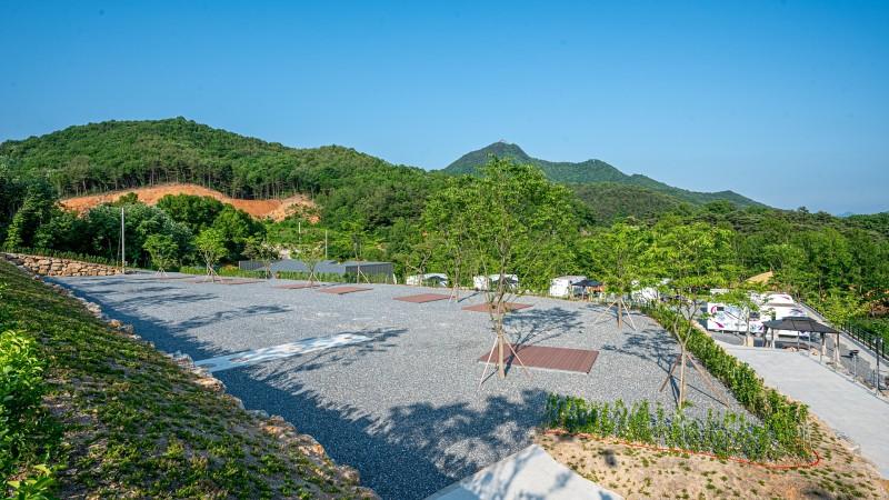 제천 레이크힐캠프 (Jecheon Lake Hill Camp)