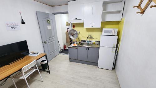 대전 게스트하우스 하늘정원 (Daejeon Guesthouse Sky Garden)