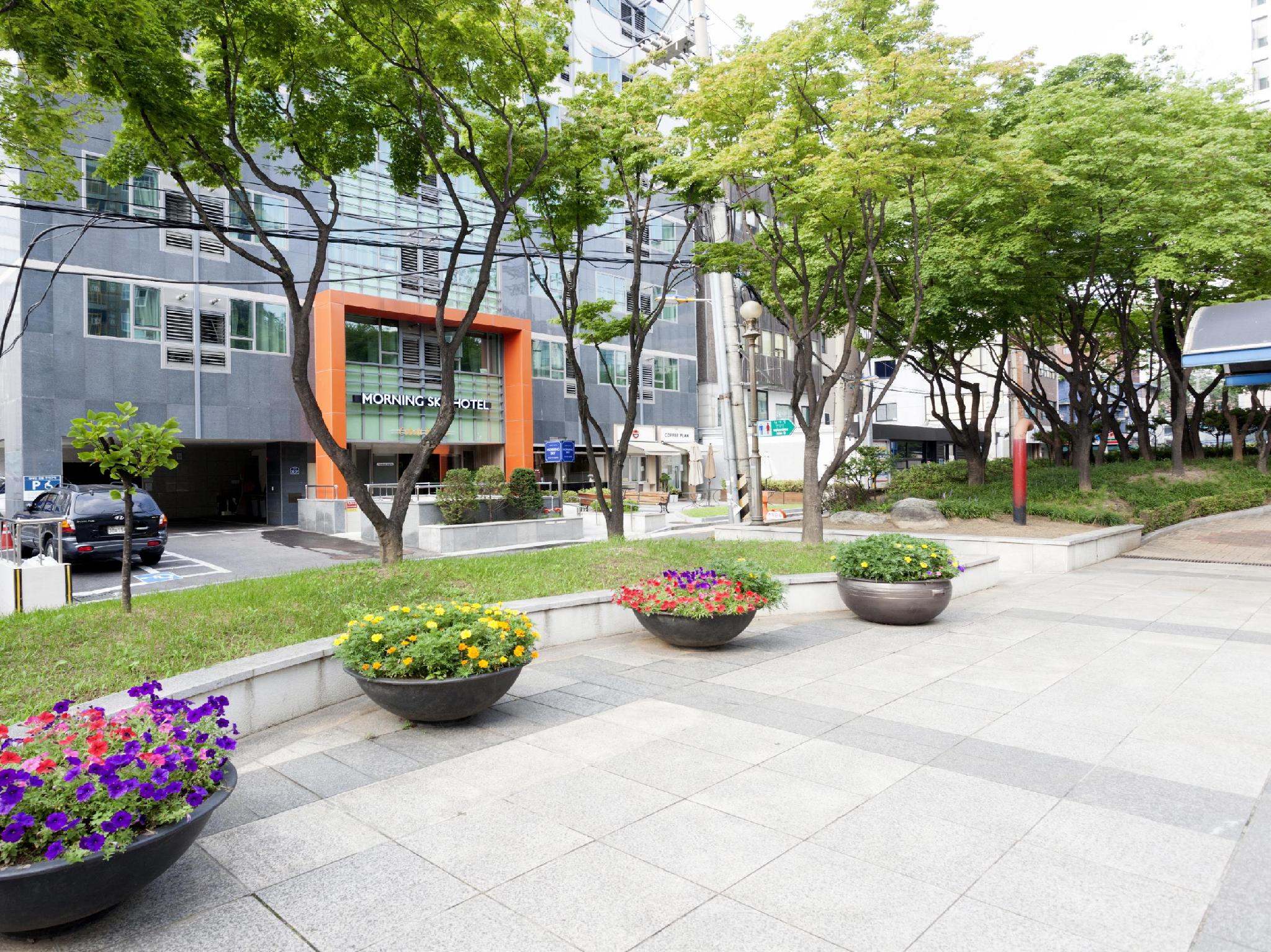 모닝 스카이 호텔 (Morning Sky Hotel)