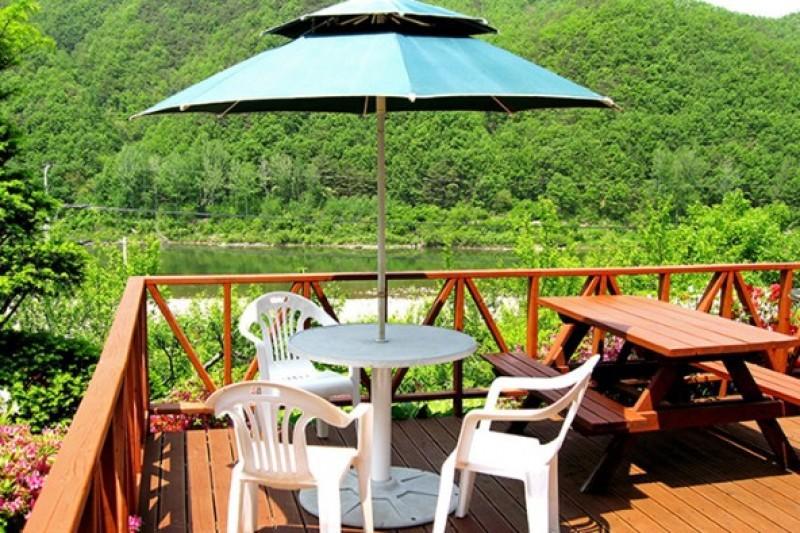단양 향기나무펜션 (Danyang Fragrant Tree Pension)