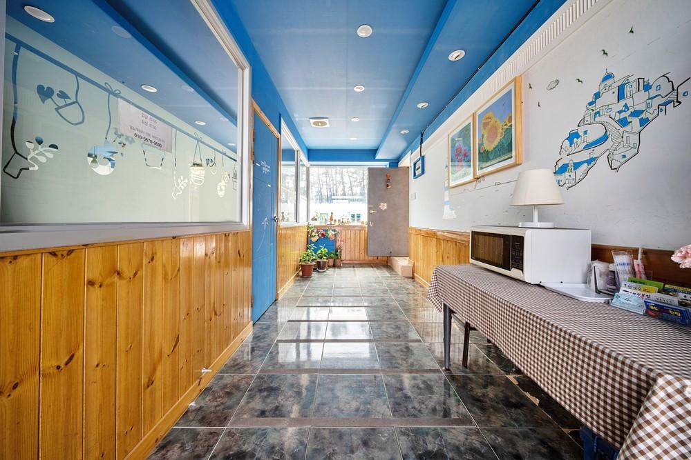 Yangyang Sunrising Seaside Pension