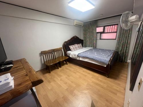 혜림모텔 (Hyerim motel)