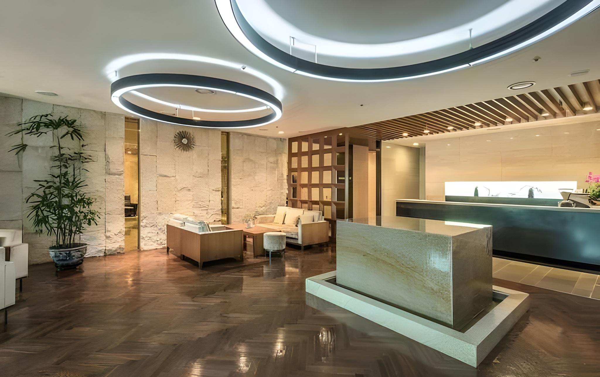 샹그리아 비치 관광 호텔 (SHANGRIA BEACH TOURIST HOTEL)