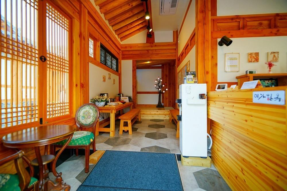 Iga Hanok-Awarded Architectural Culture Award