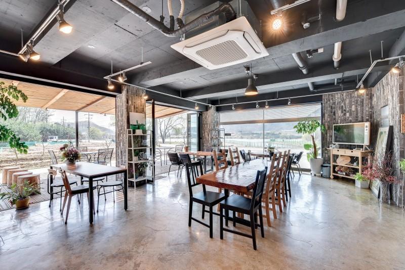 충주 월상339펜션 (Chungju Wolsang 339 Pension)