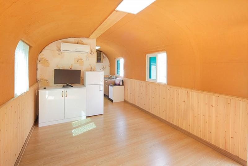 단양 휴돔하우스펜션 (Danyang Hyudom House Pension)