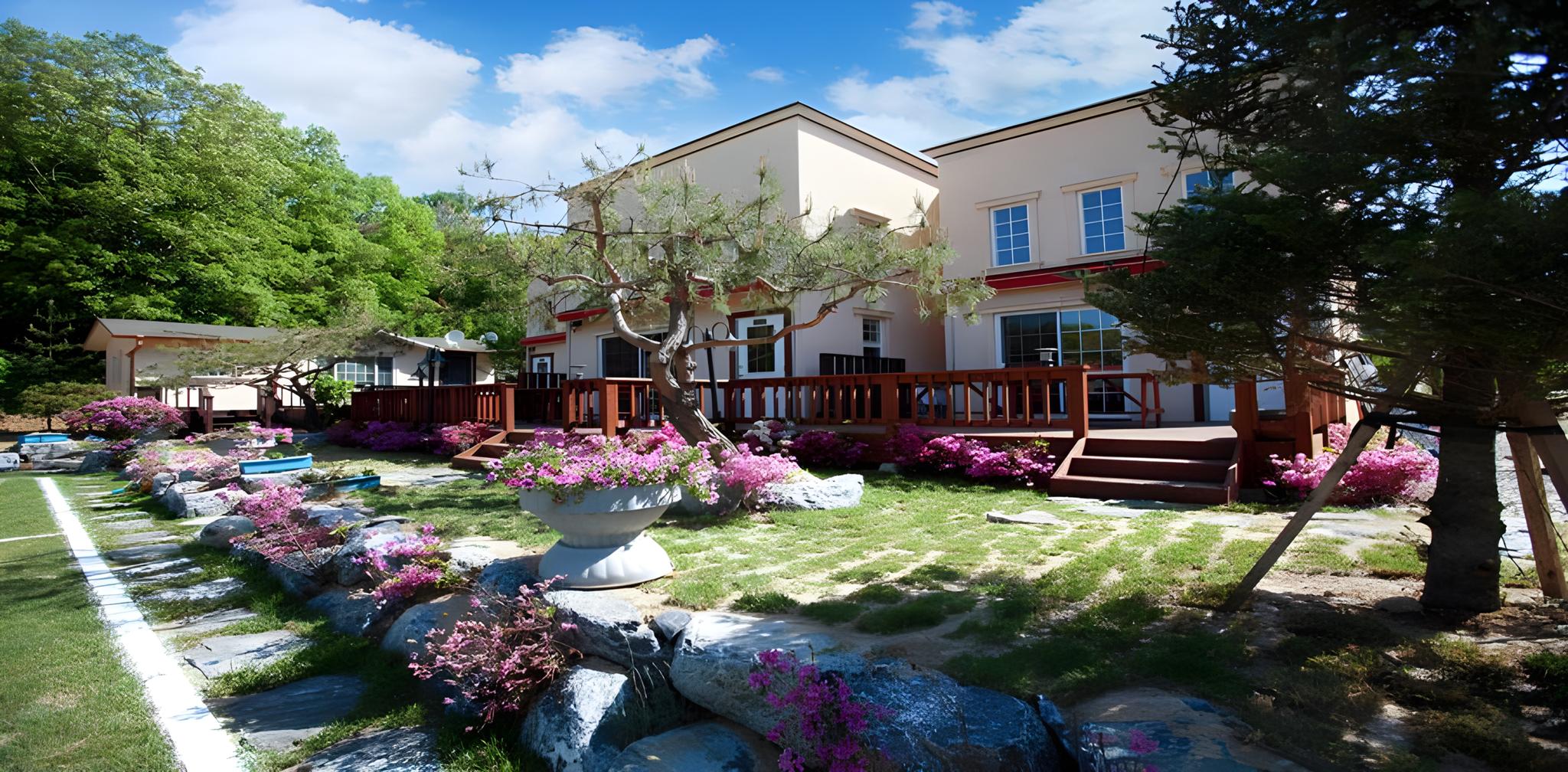 용인 동구박 펜션 (Yongin Donggubak Pension)