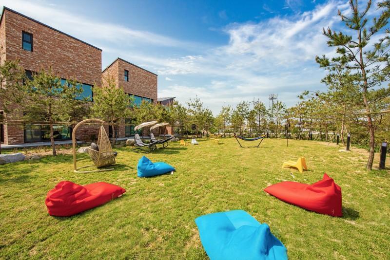 강릉 스테이어스펜션 (Gangneung Stay Us Pension)