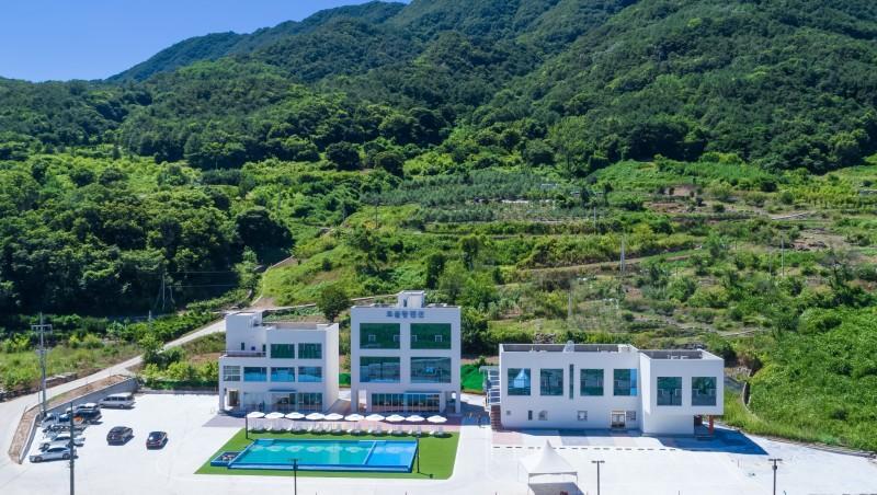 단양 르블랑펜션 (Danyang Le Blanc Pension)