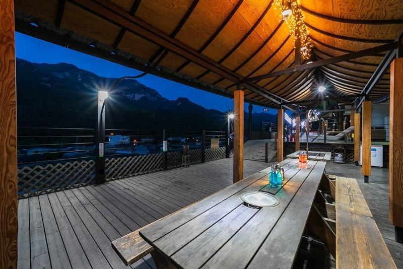 제천 월악산힐링펜션 (Jecheon Wolaksan Healing Pension)