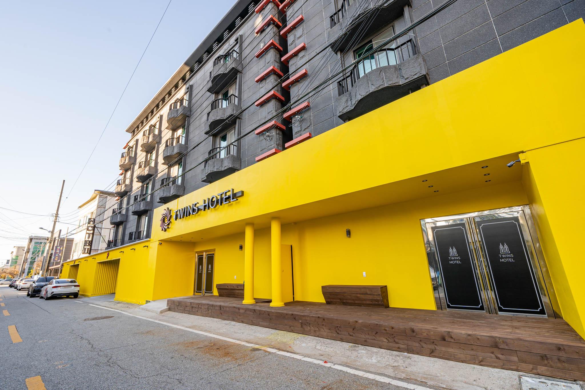 익산 트윈스 호텔 (Iksan Twins Hotel)