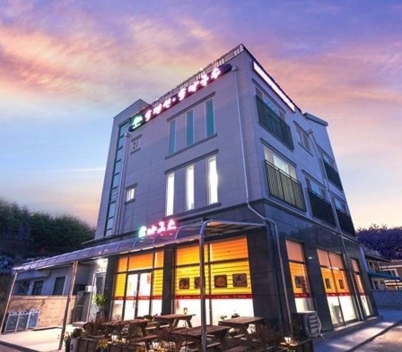 삼척 솔펜션 (Samcheok Sol Pension)