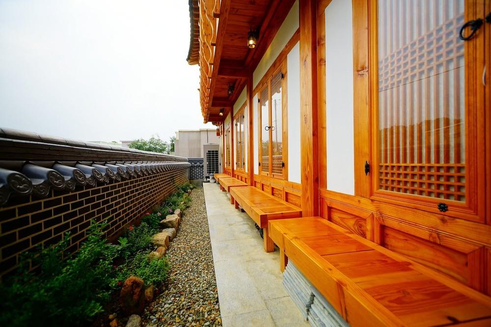 Iga Hanok-Awarded Architectural Culture Award