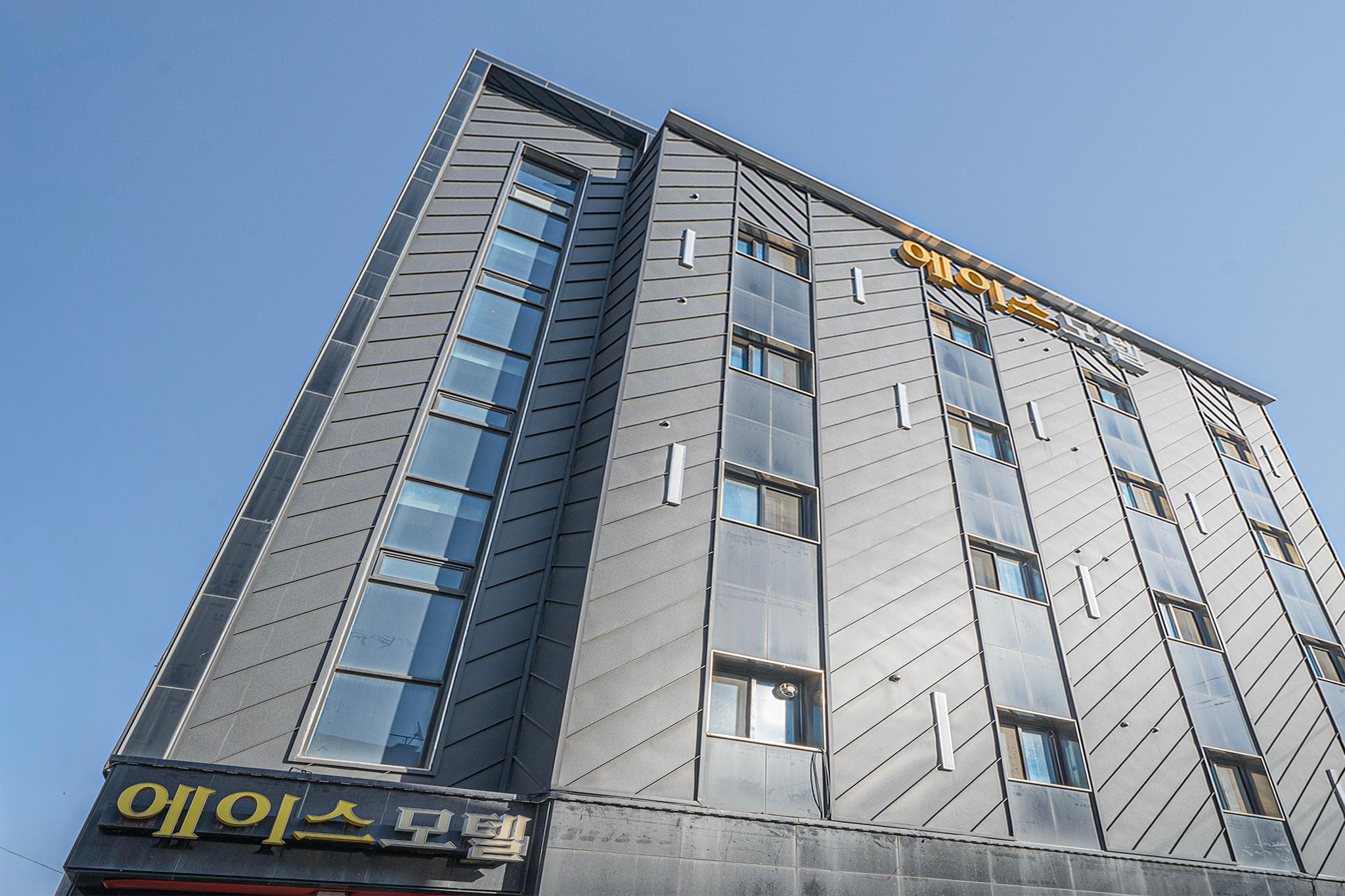 울진 에이스 (Uljin Ace)